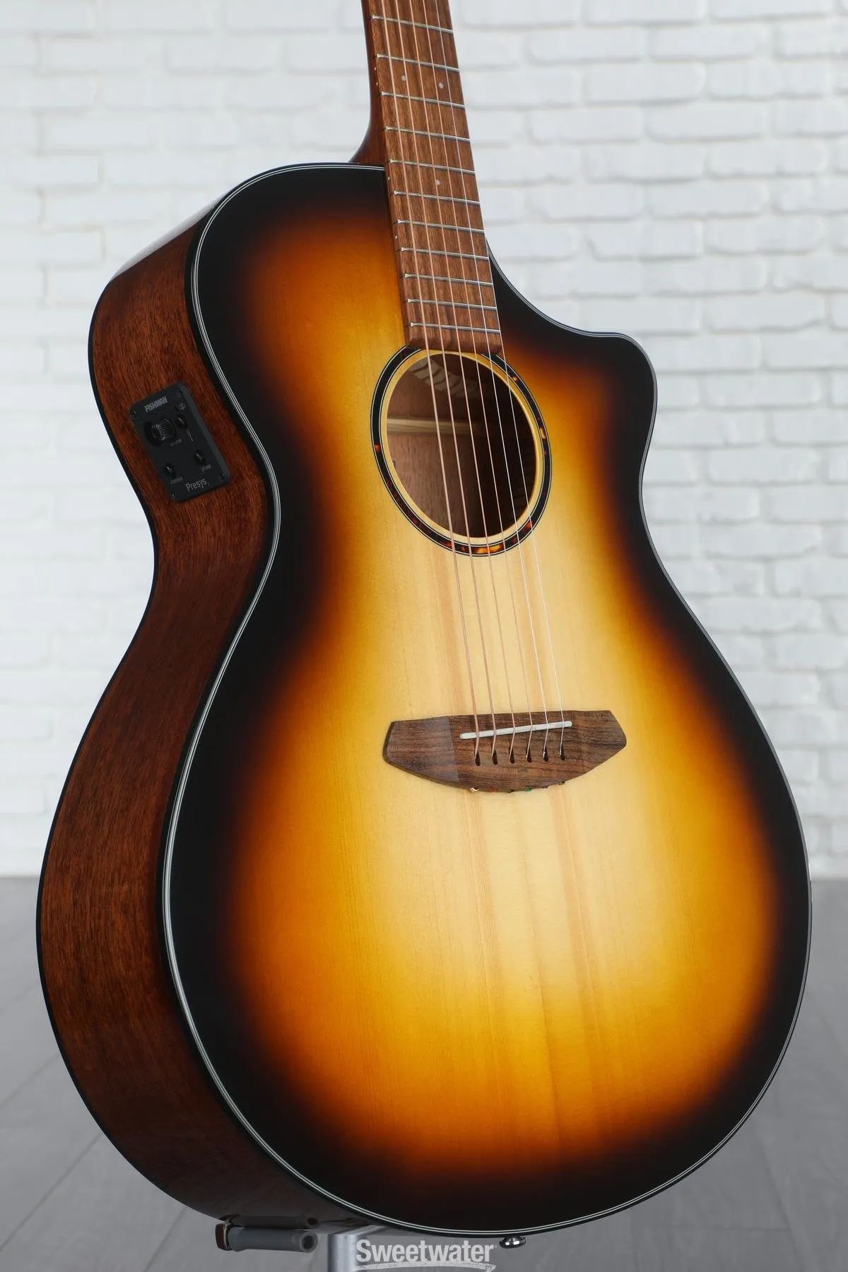 

Акустически-электрическая гитара Breedlove ECO Discovery S Concerto CE - Edgeburst