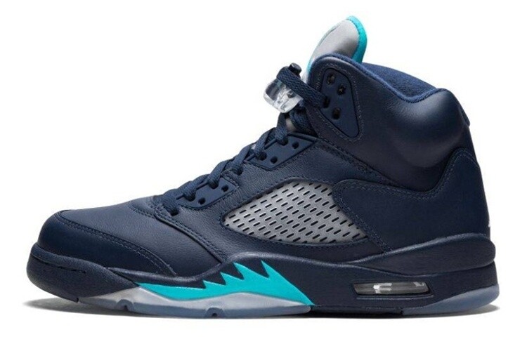 

Jordan 5 Retro Pre-Grape