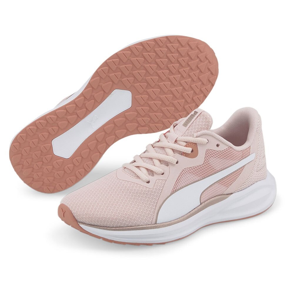 

Кроссовки Puma Twitch Runner, розовый