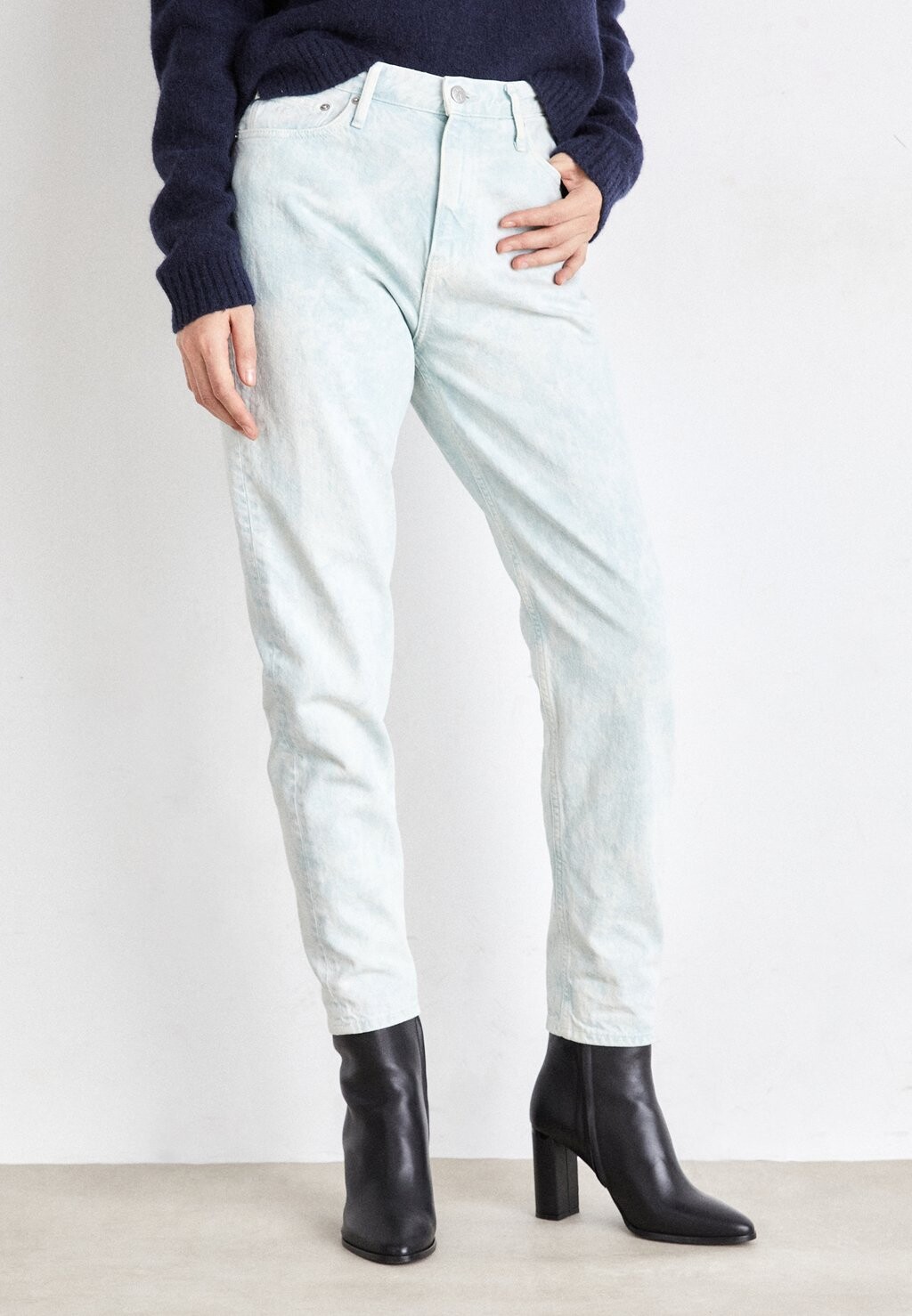 

Джинсы свободного кроя MOM Calvin Klein Jeans, синий деним