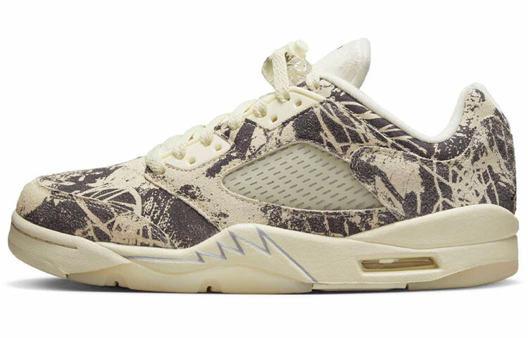 

Jordan 5 Retro Expression (Ж)