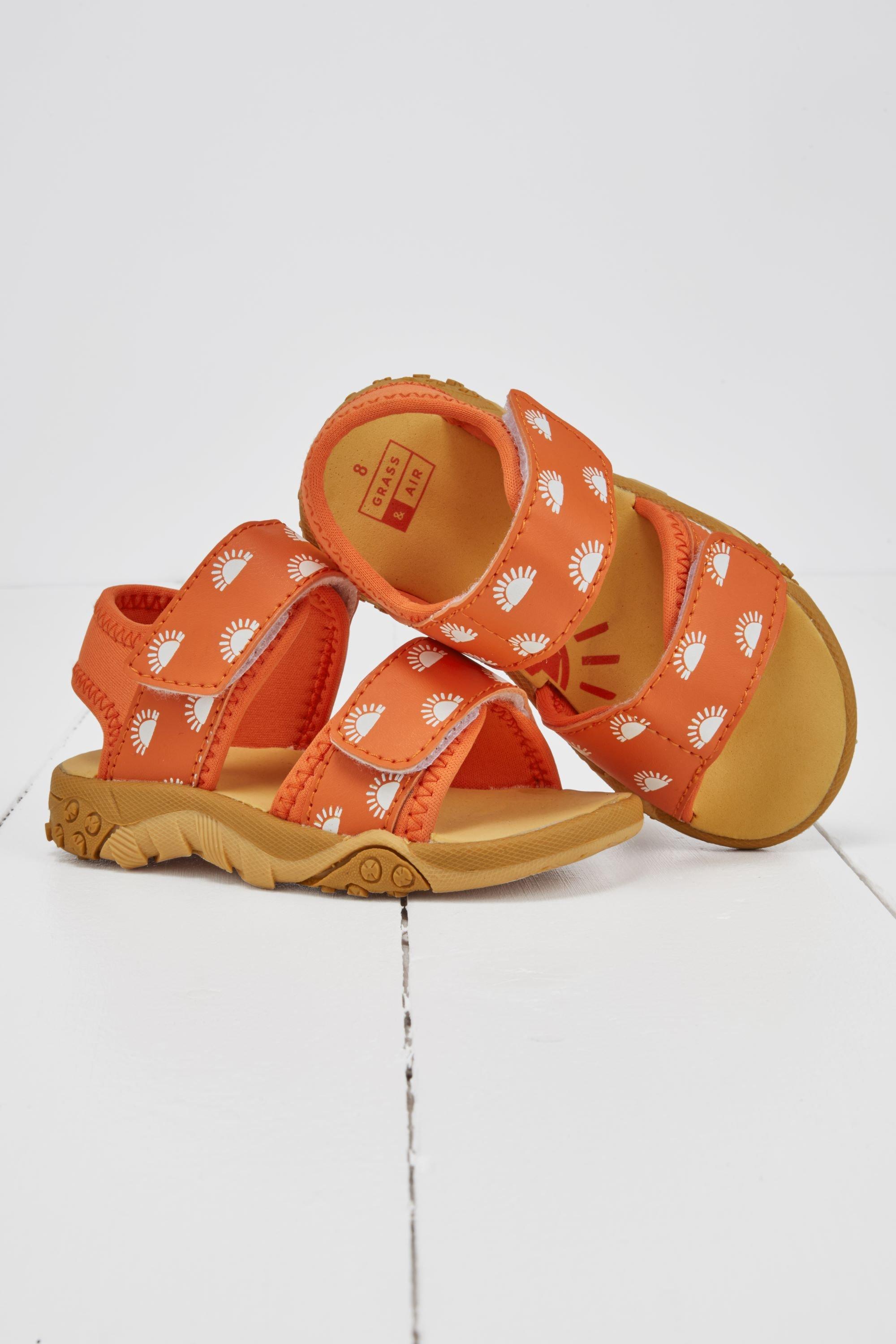 Меняющие цвет сандалии Grass & Air, оранжевый летние модные римские сандалии для девочек кружевные детские сандалии с кисточками новые туфли принцессы с открытым носком черные белые