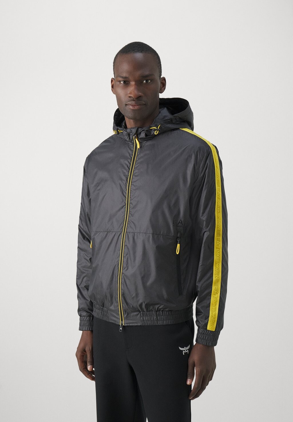 

Демисезонная куртка JACKET EA7 Emporio Armani, цвет nero