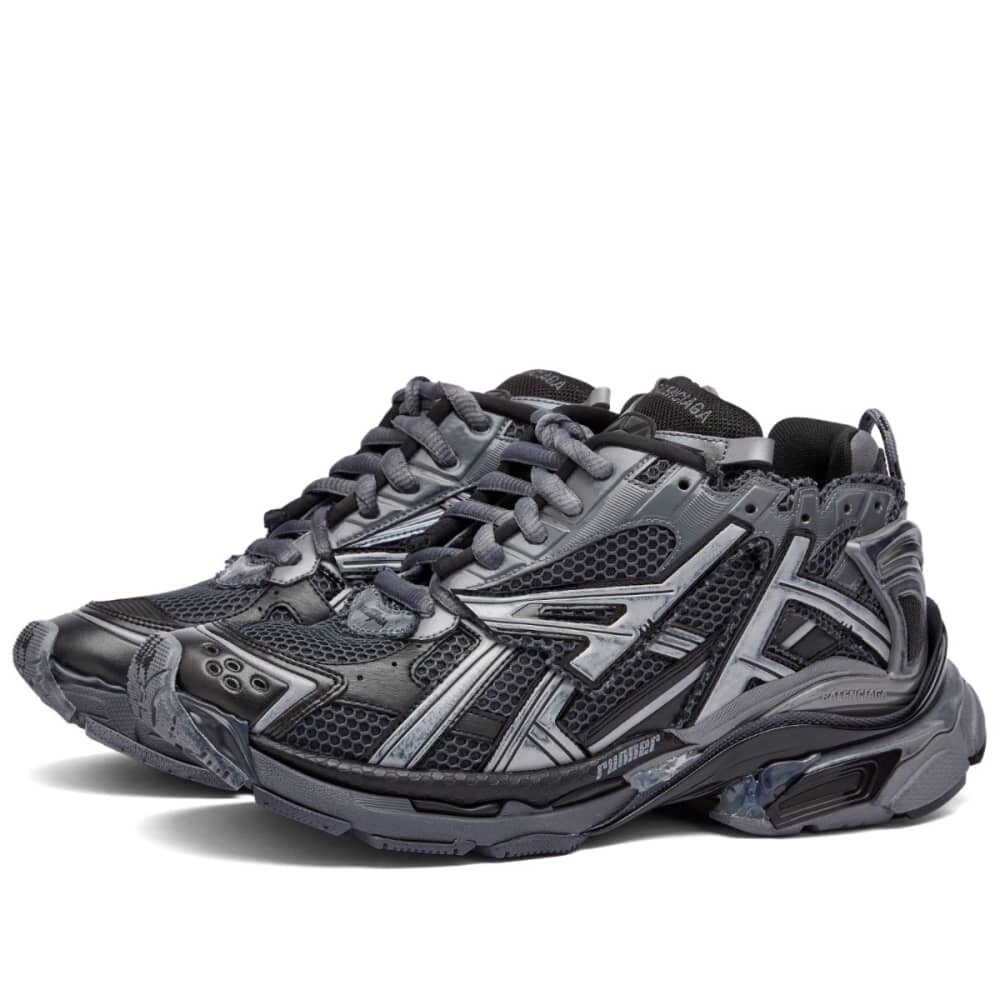 

Кроссовки Balenciaga Runner