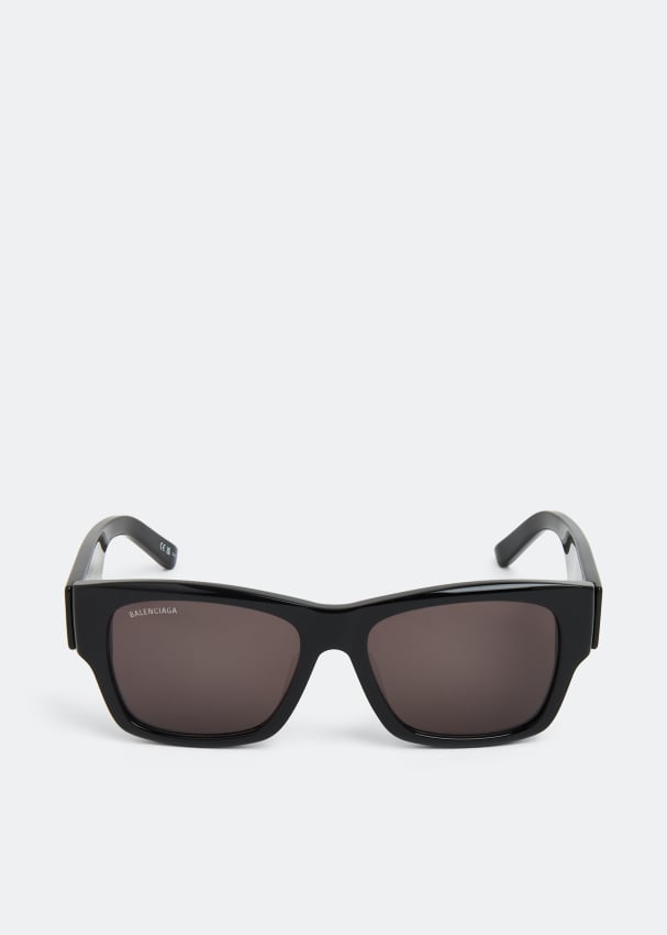 цена Солнцезащитные очки Balenciaga Max Square AF, черный