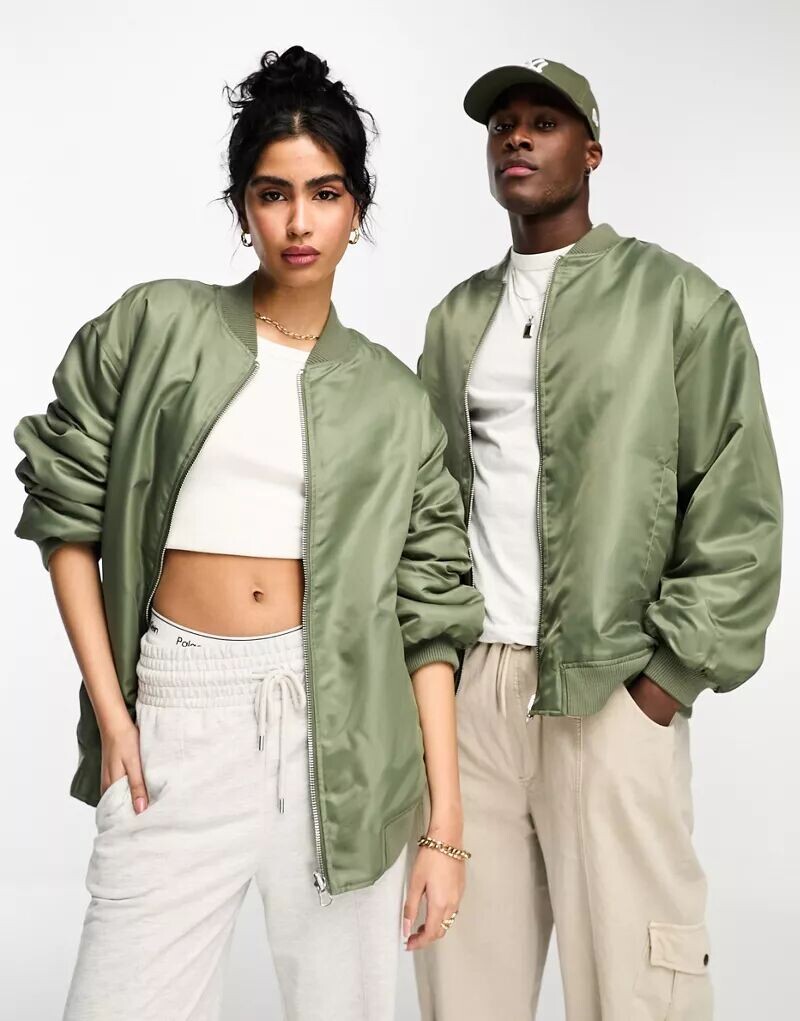 

Зеленый двусторонний бомбер на подкладке борг ASOS