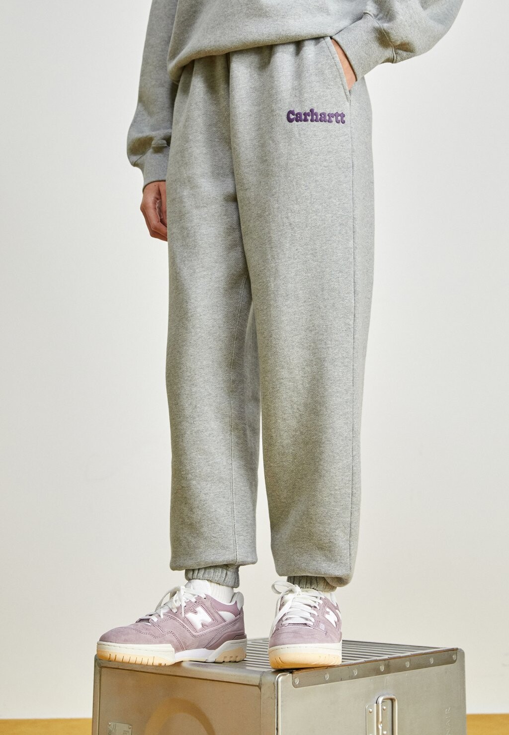 

Спортивные брюки BUBBLES PANT Carhartt WIP, серый вереск/черная смородина