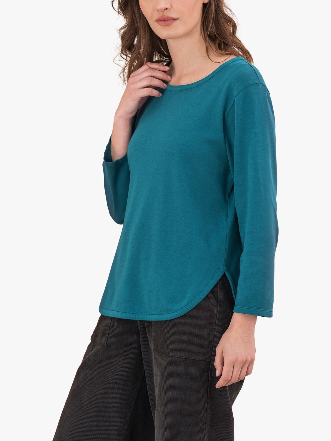 

Трикотажный топ из органического хлопка с изогнутым краем Celtic & Co., исландский синий