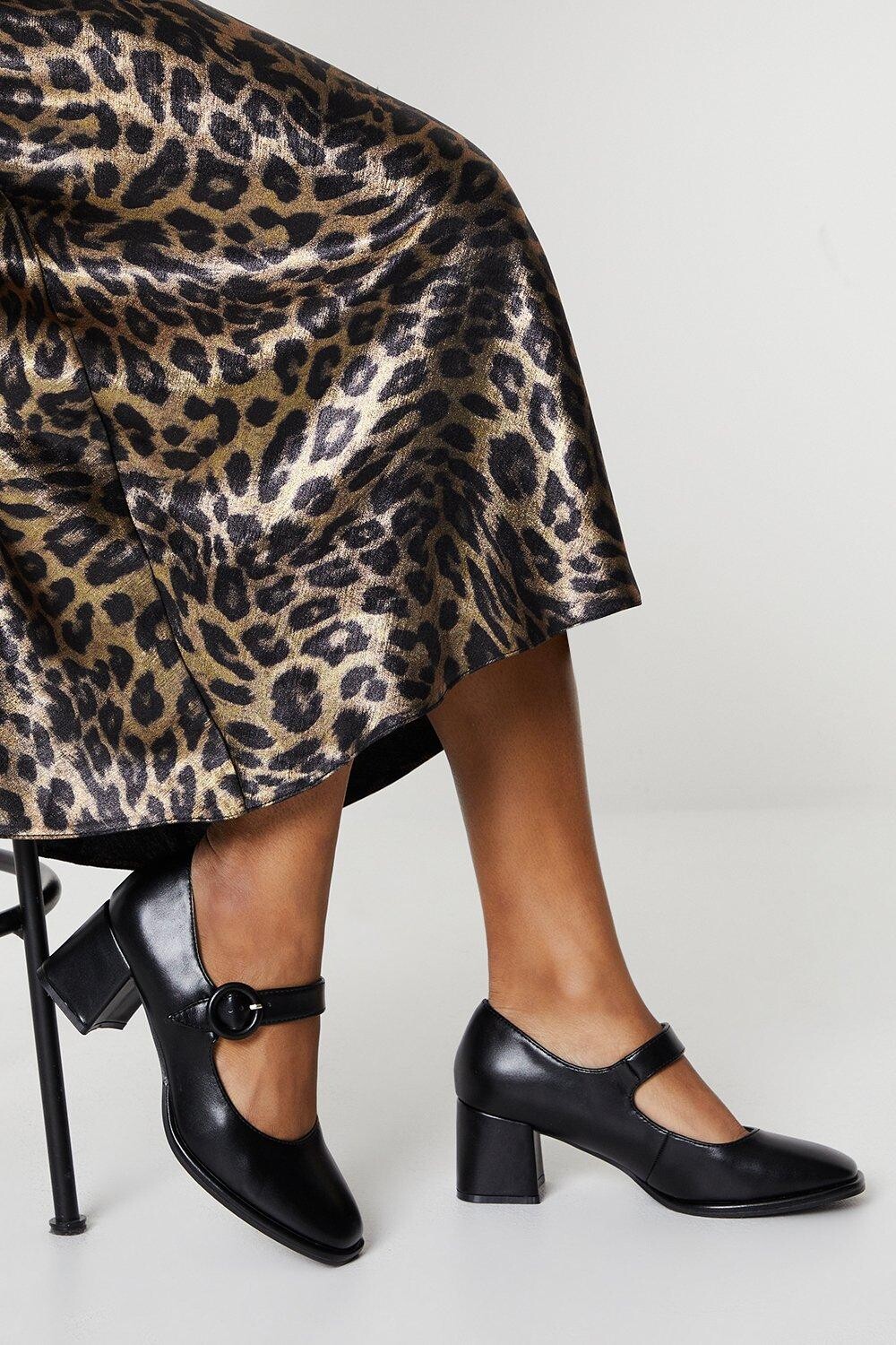 

Хорошо для подошвы: туфли-лодочки Camille Buckle Mary Jane Dorothy Perkins, черный