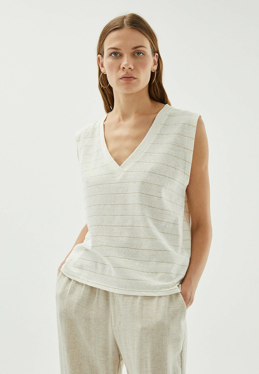 

Топ WITH STRIPES V-NECKLINE System Action, крем