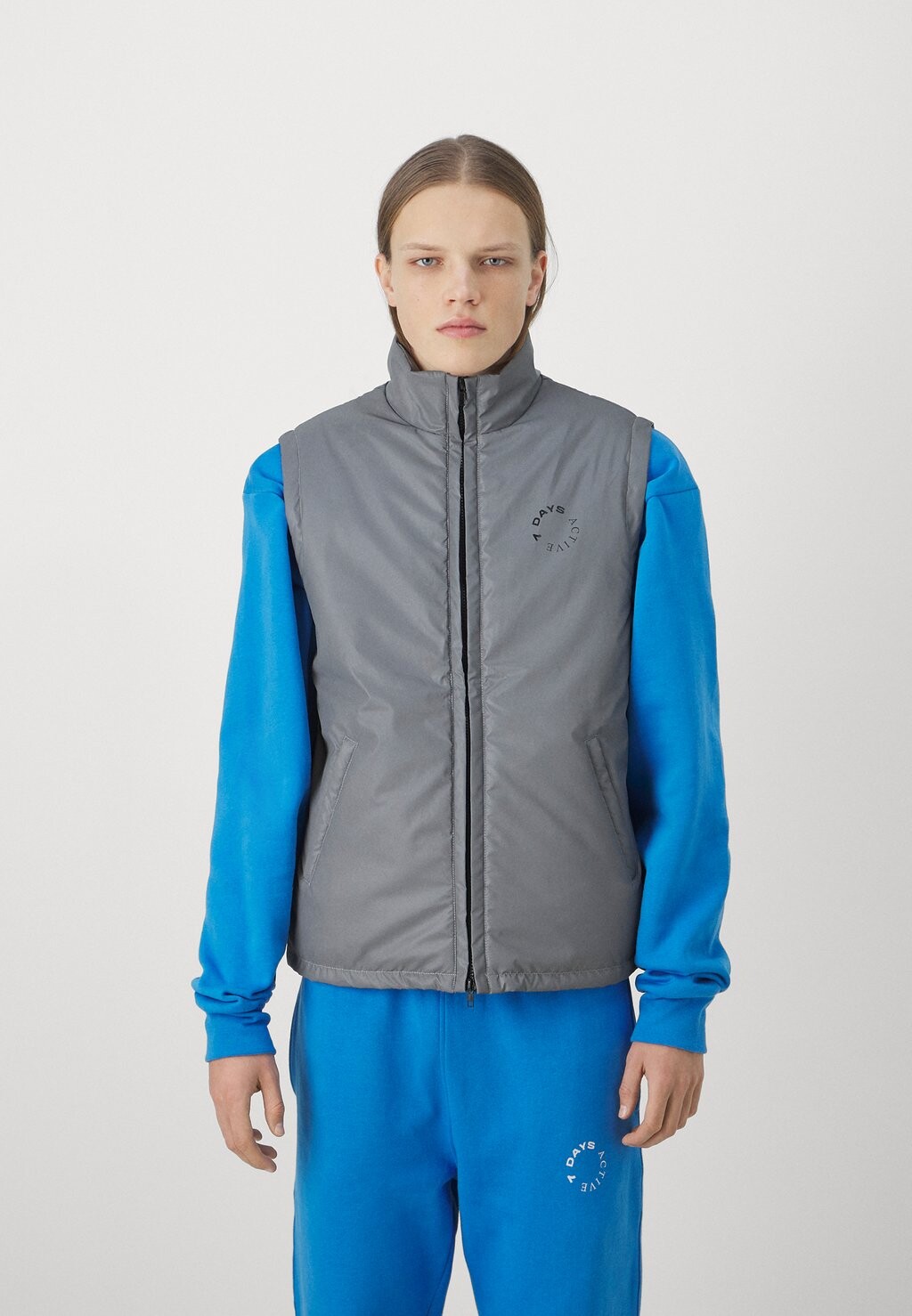 

Жилет REFLECTIVE TRAIL VEST UNISEX 7 DAYS Active, цвет silver-coloured