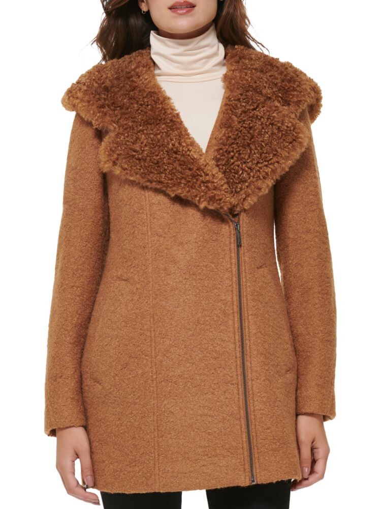 

Пальто с капюшоном и отделкой из искусственного меха Kenneth Cole, цвет Camel