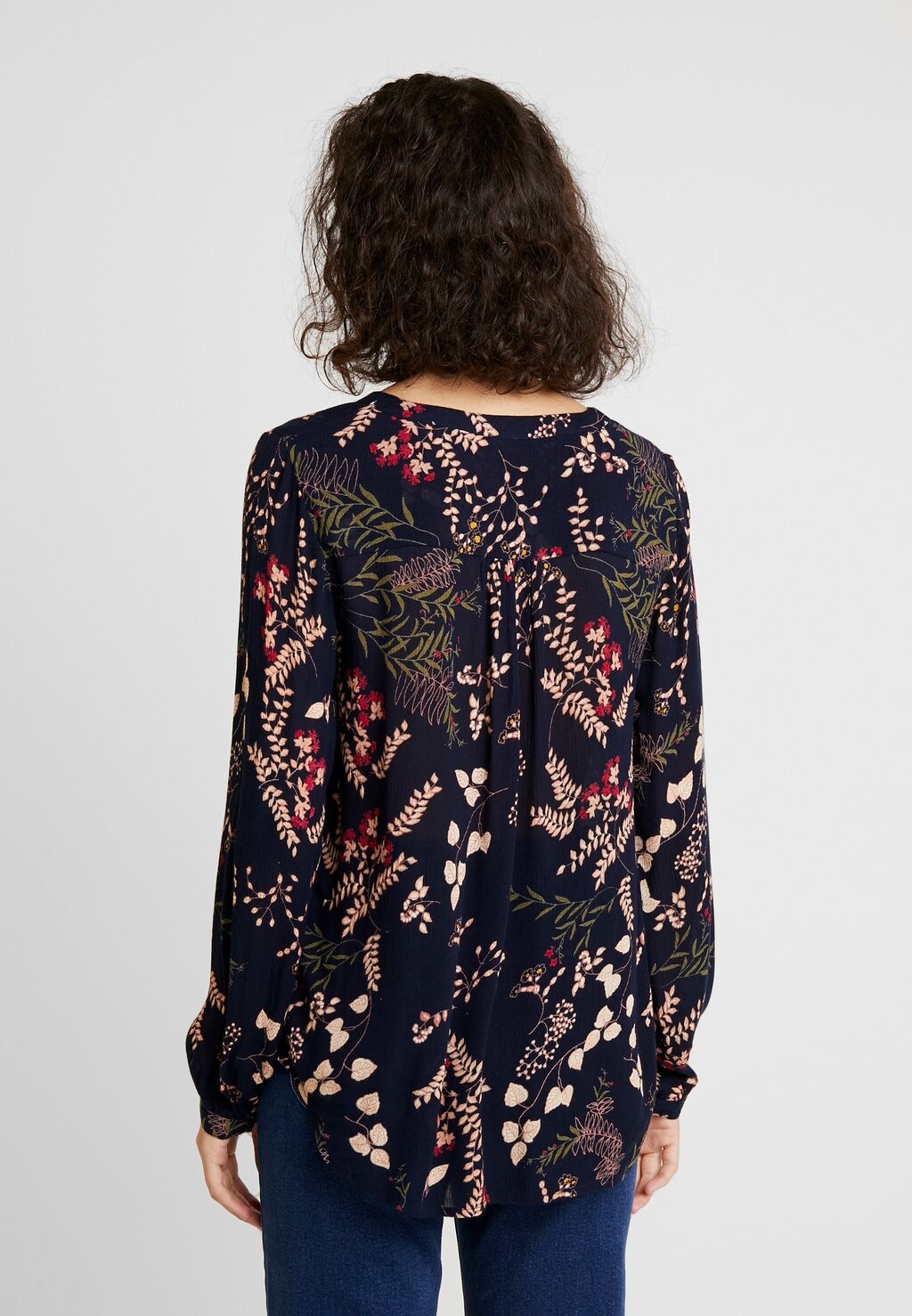 

Блузка Helen Amber Blouse Kaffe, полуночный морской