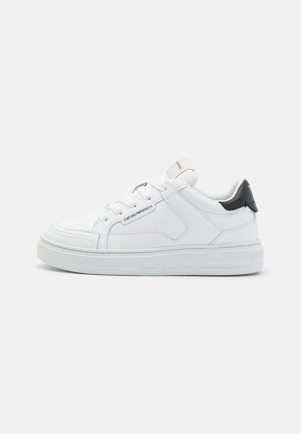 

Низкие кроссовки ZAR Emporio Armani, белый/черный
