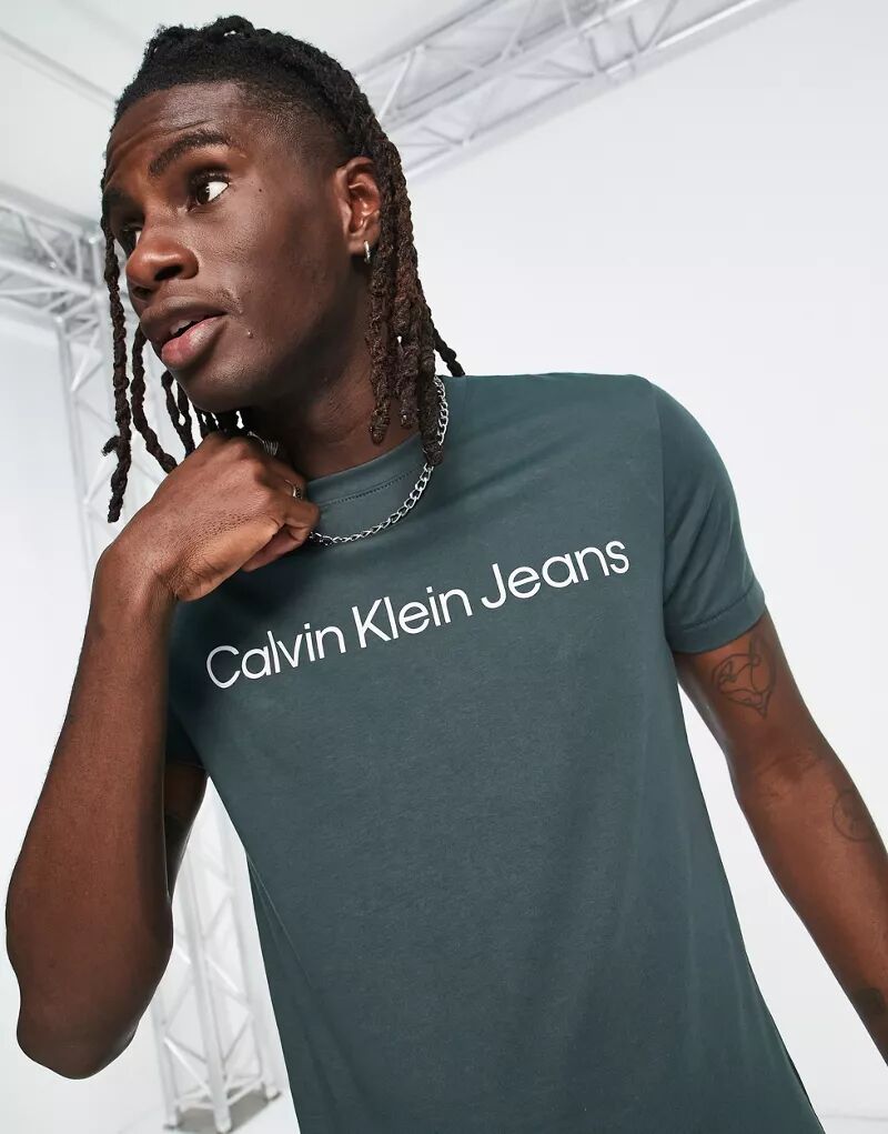 Темно-зеленая узкая футболка с логотипом Calvin Klein Institutional