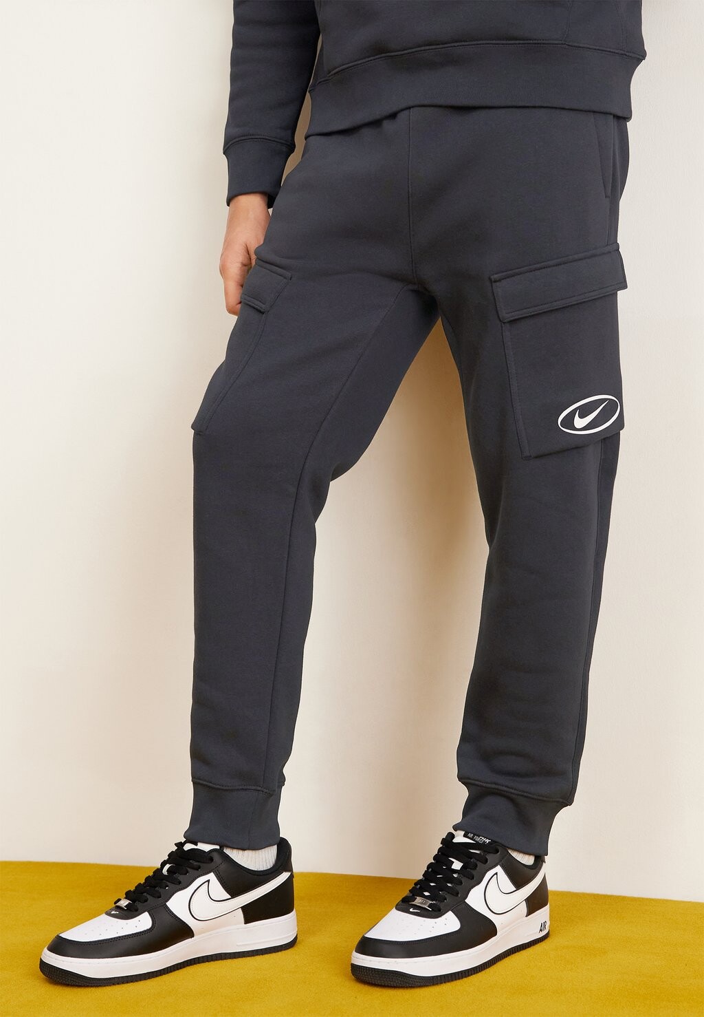 

Спортивные брюки Cargo Pant Nike, черный
