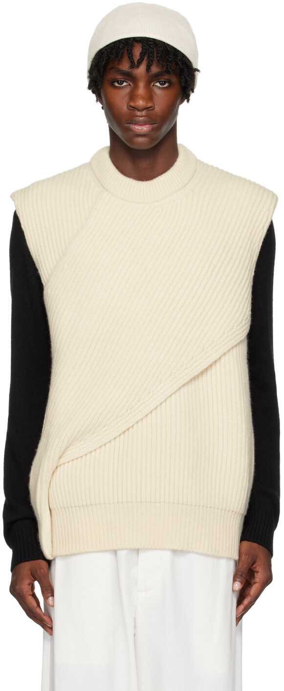 

Белоснежный многослойный жилет Jil Sander