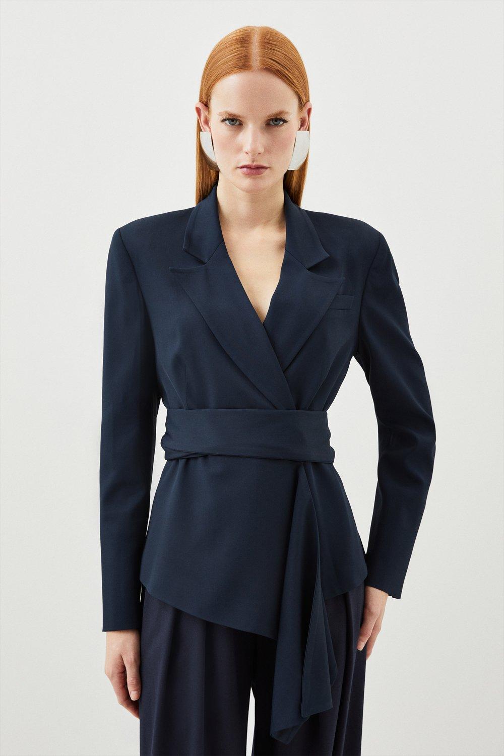 Приталенный пиджак из крепа с драпировкой и завязкой на талии Karen Millen, темно-синий