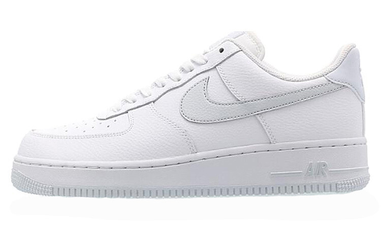 

Кроссовки Nike Air Force 1 Low '07 Белый серебристый металлик