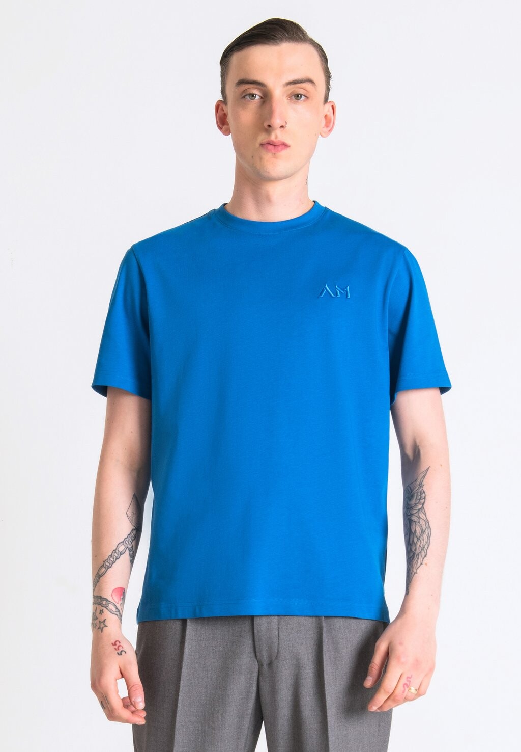 

Базовая футболка Oversize T-Shirt With Embroidered Logo Antony Morato, синий