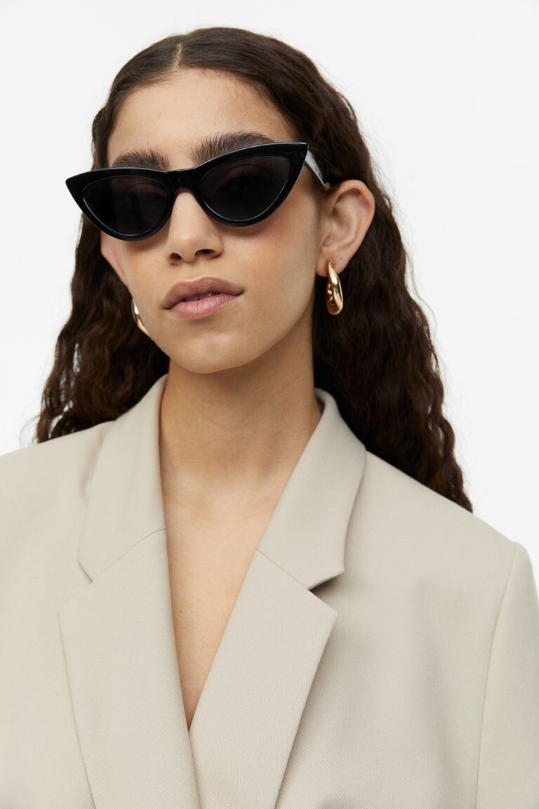 

Солнцезащитные очки «кошачий глаз» H&M