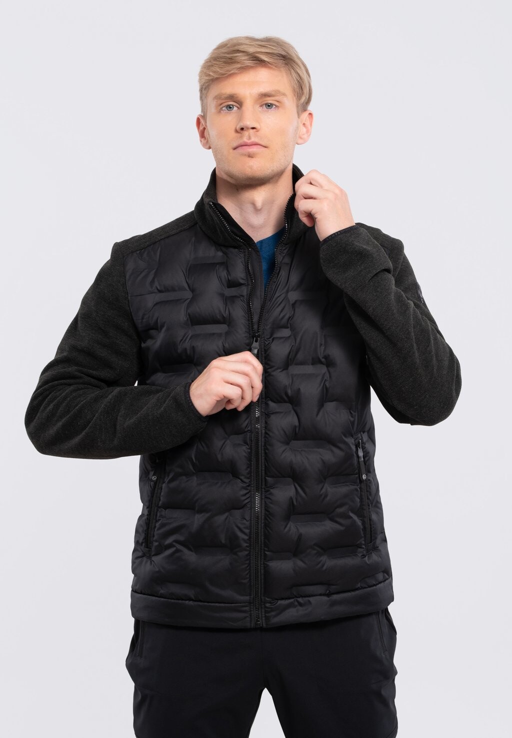 

Куртка для бега Midlayer Arikkala Luhta, цвет schwarz