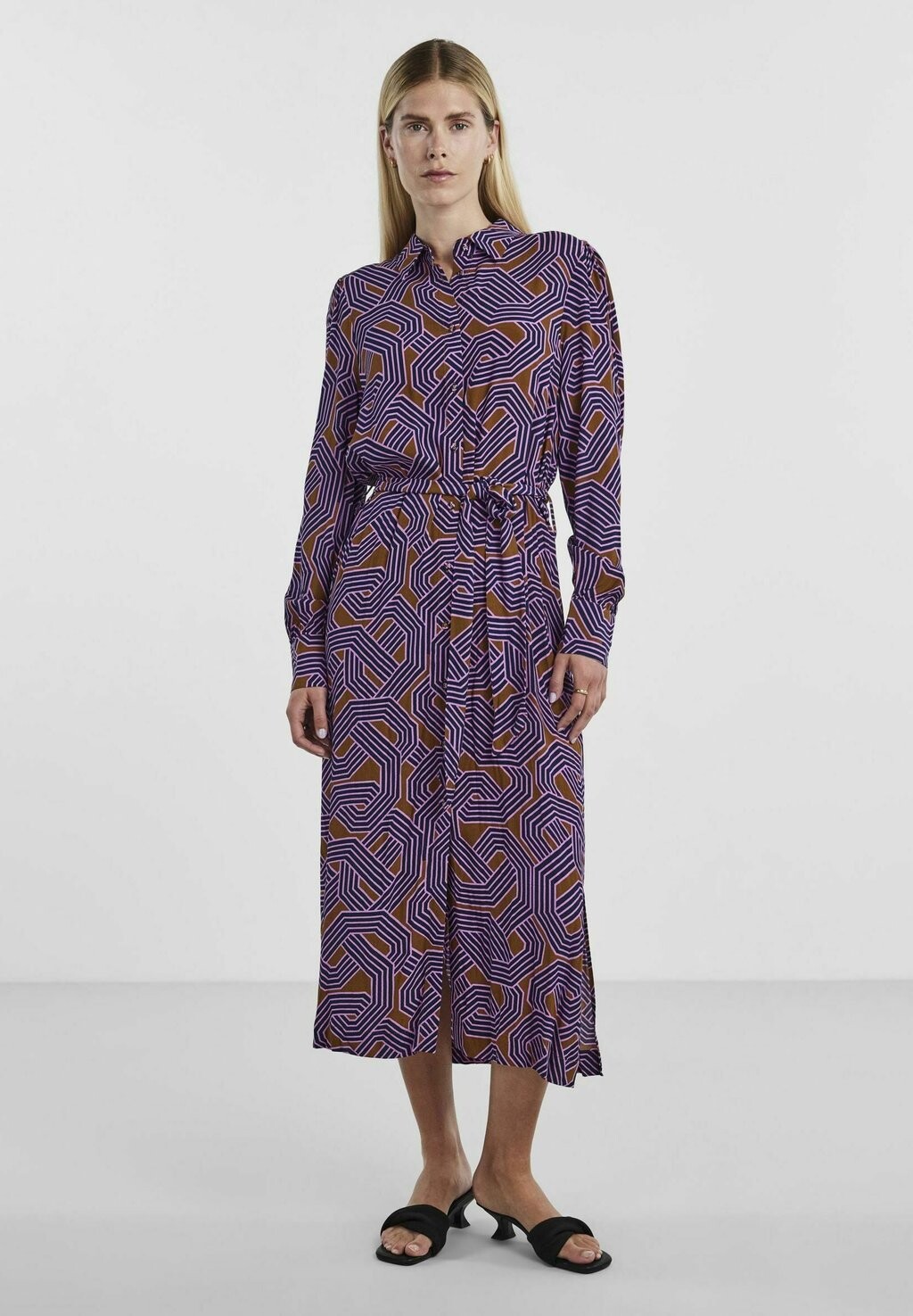 

Классическая рубашка YAS МИКОС, цвет monks robe