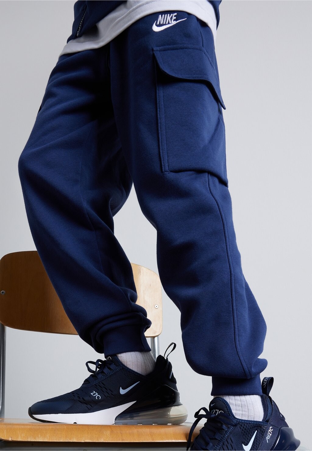 

Брюки для бега CLUB UNISEX Nike Sportswear, цвет midnight navy/white