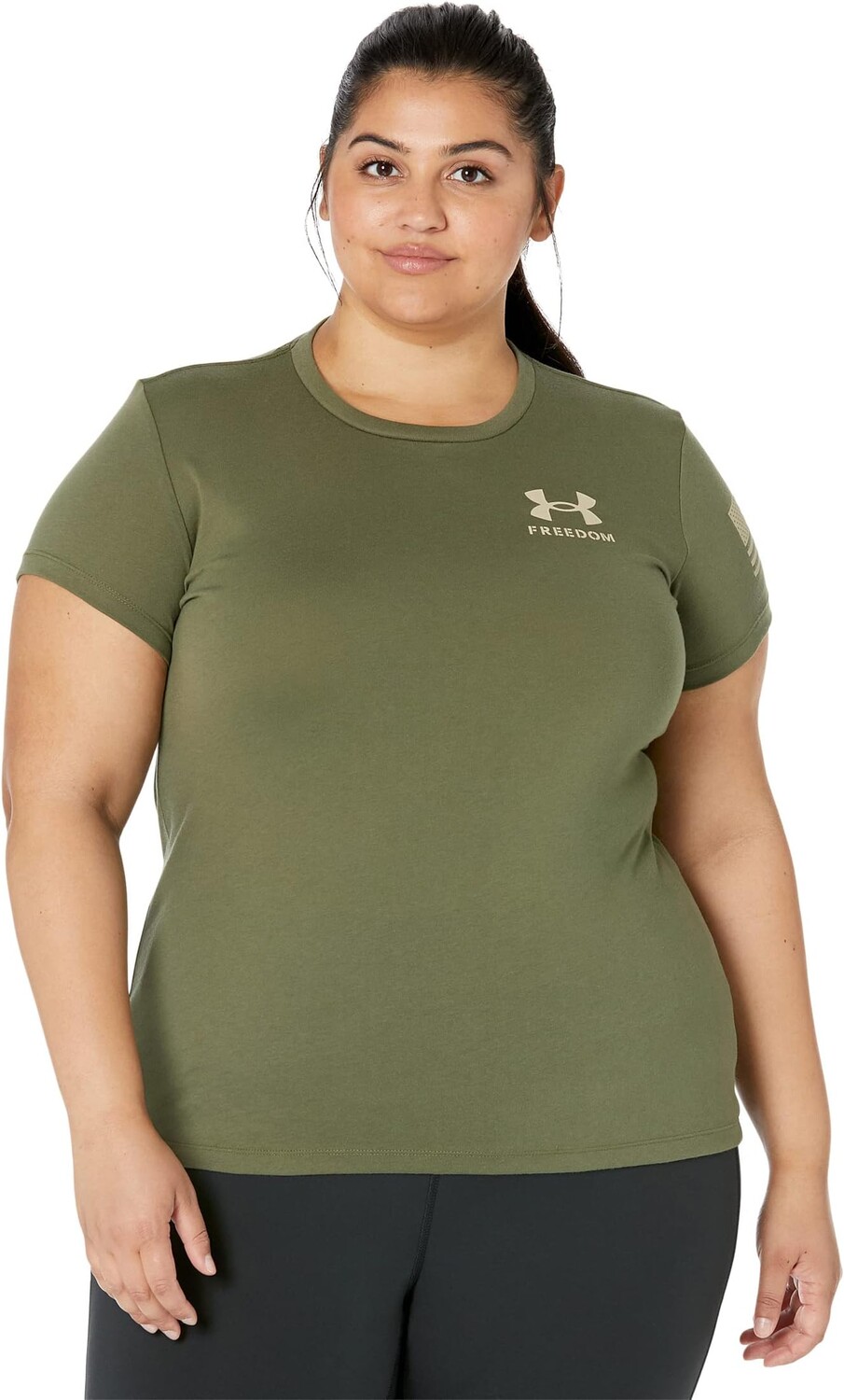 

Новая футболка с флагом свободы Under Armour, цвет Marine OD Green/Desert Sand