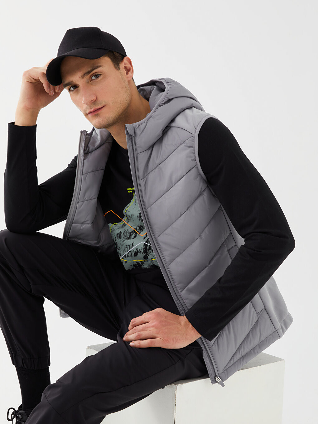 

Мужской пуховик с капюшоном Standard Mold LCW OUTDOOR, серый