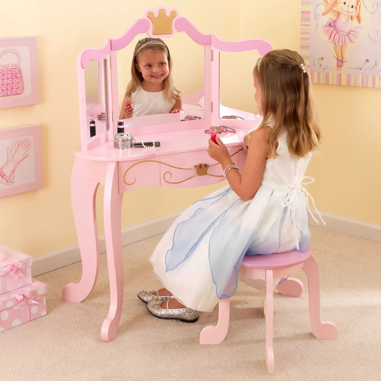 Kidkraft столик принцесса