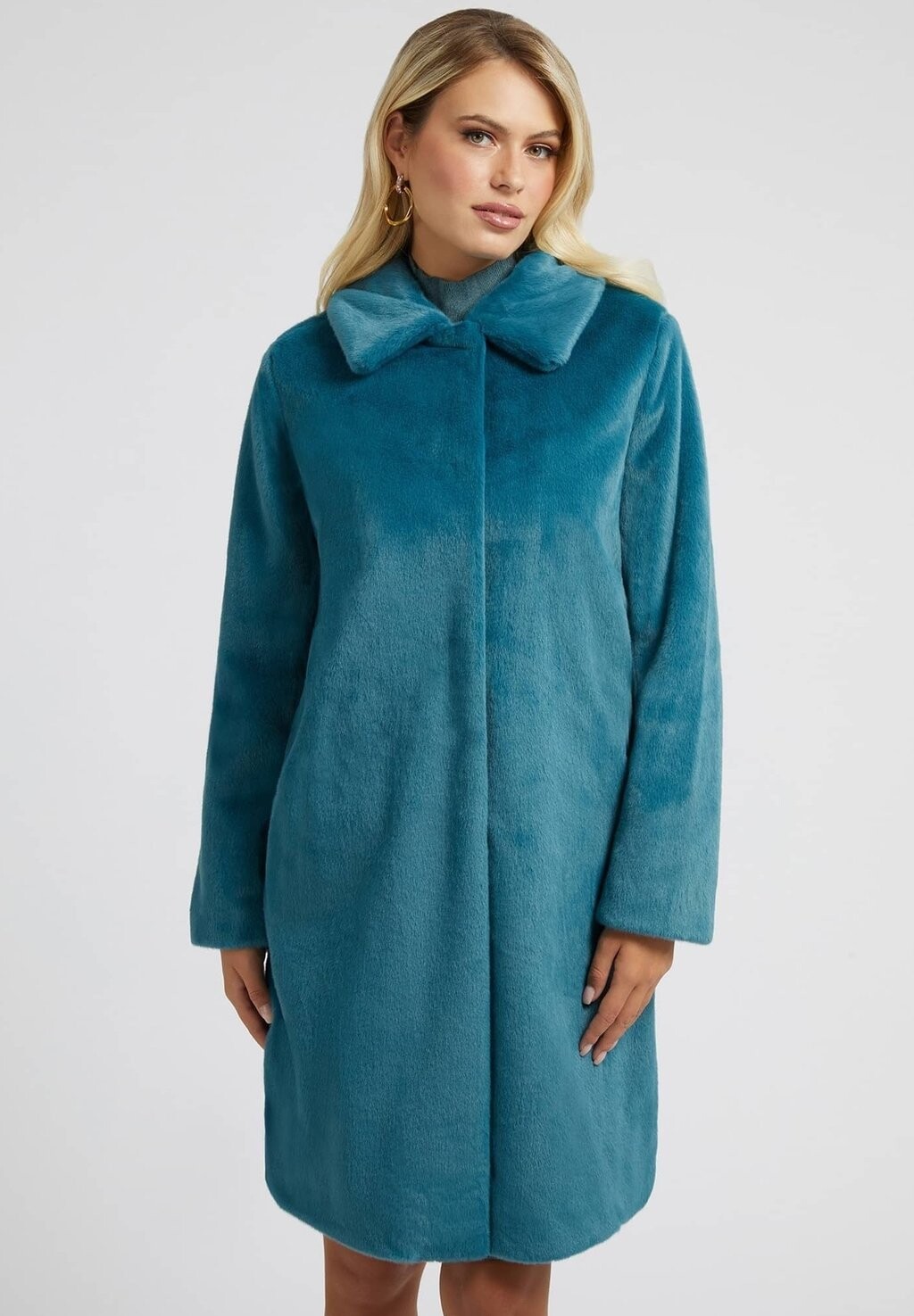 

Зимнее пальто Guess, вассергрюн
