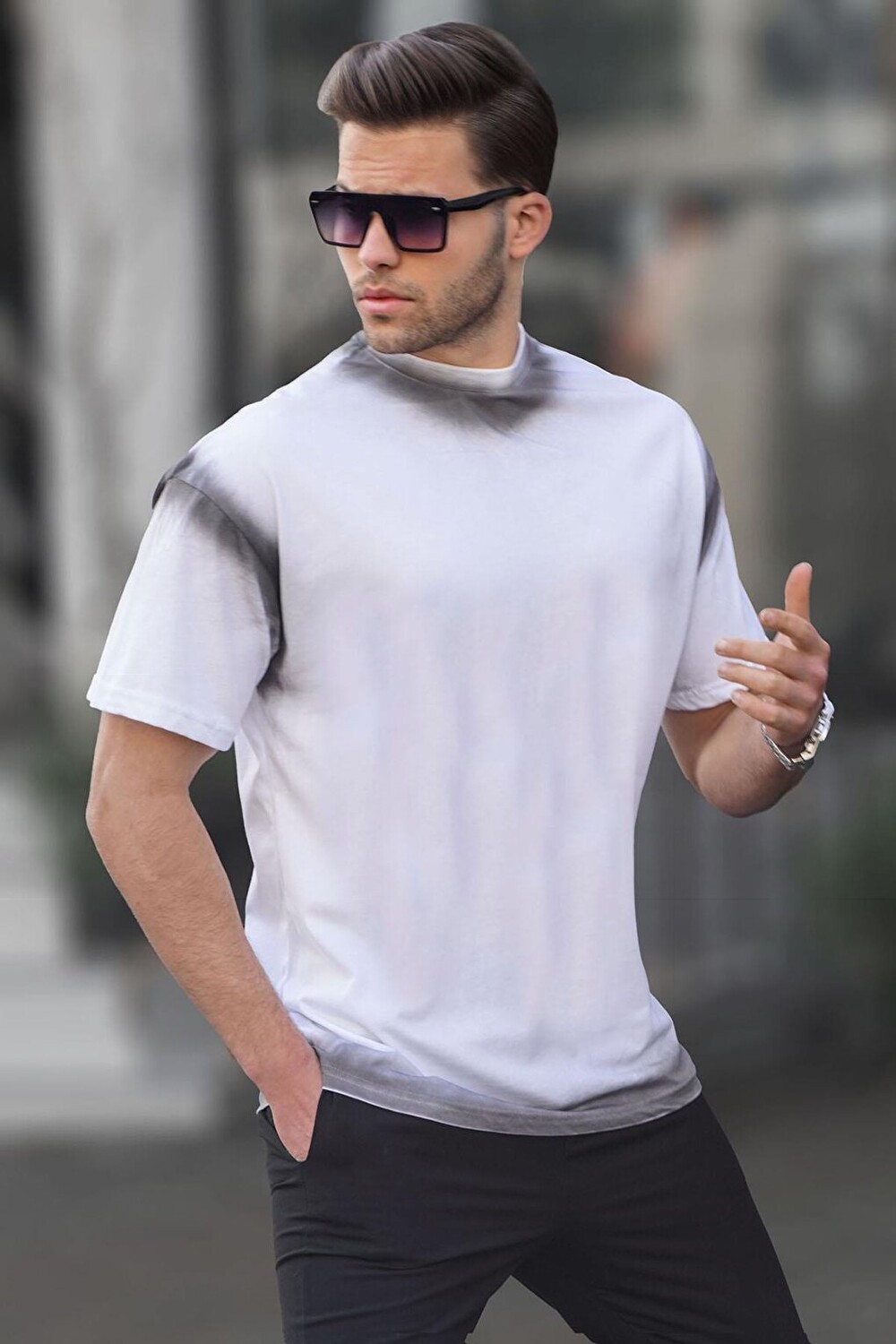 

Белая базовая футболка Oversize 6123 MADMEXT, Белый
