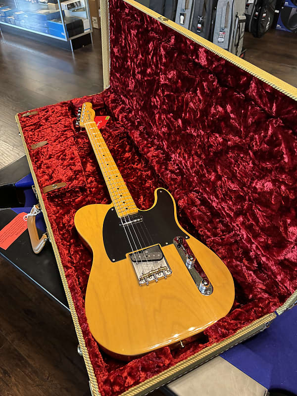 Электрогитара Fender AMERICAN VINTAGE II 1951 TELECASTER 2023 - Butterscotch Blonde электрогитара fender brent mason telecaster 2023 primar gray