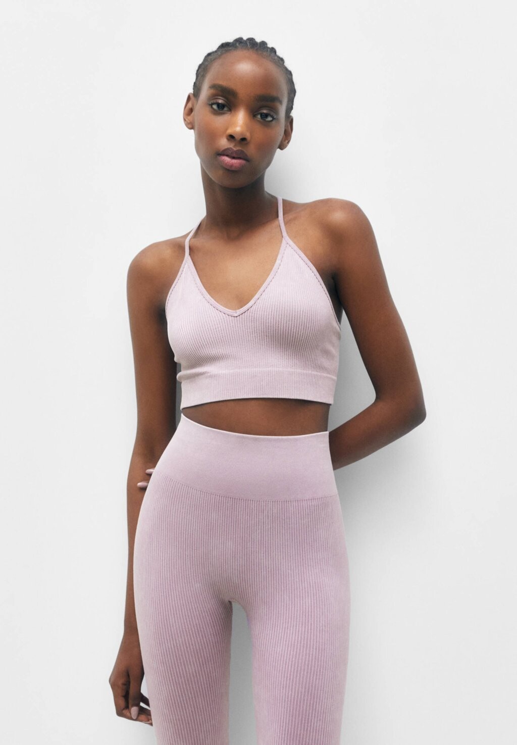 

Топ PULL&BEAR