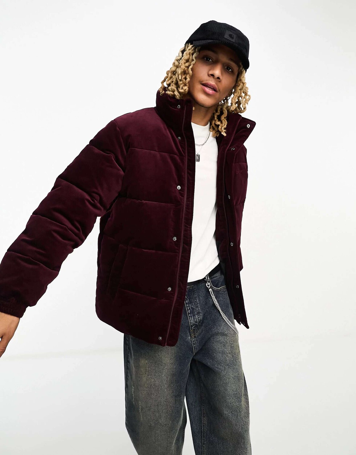 

Бордовая вельветовая дутая куртка Carhartt WIP Layton, Красный