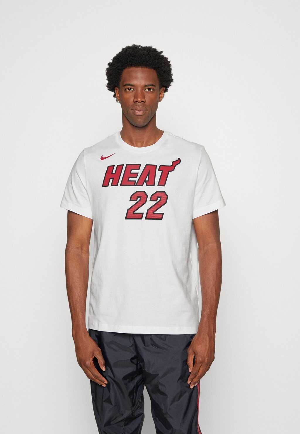 

Спортивная футболка Nike Nba Jimmy Butler Miami Heat Name & Number Tee, белый