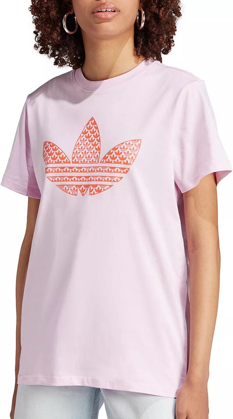 

Женская футболка с монограммой и трилистником Adidas Originals