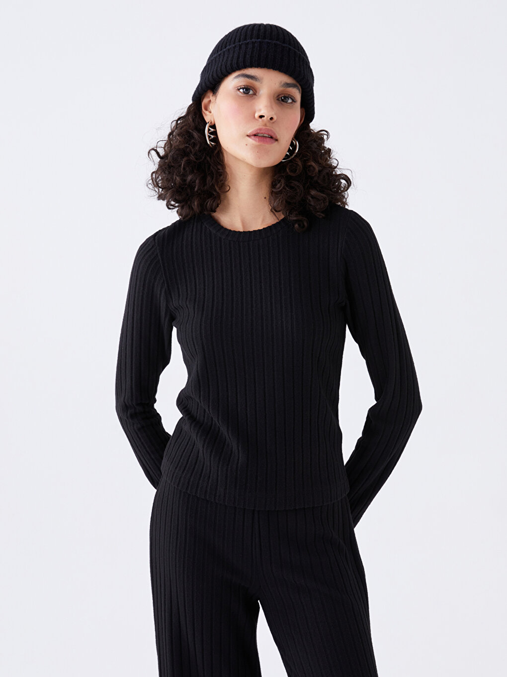 Простая женская футболка с круглым вырезом и длинными рукавами LCW Casual, новый черный простая женская футболка с круглым вырезом и длинными рукавами 14 18 черный