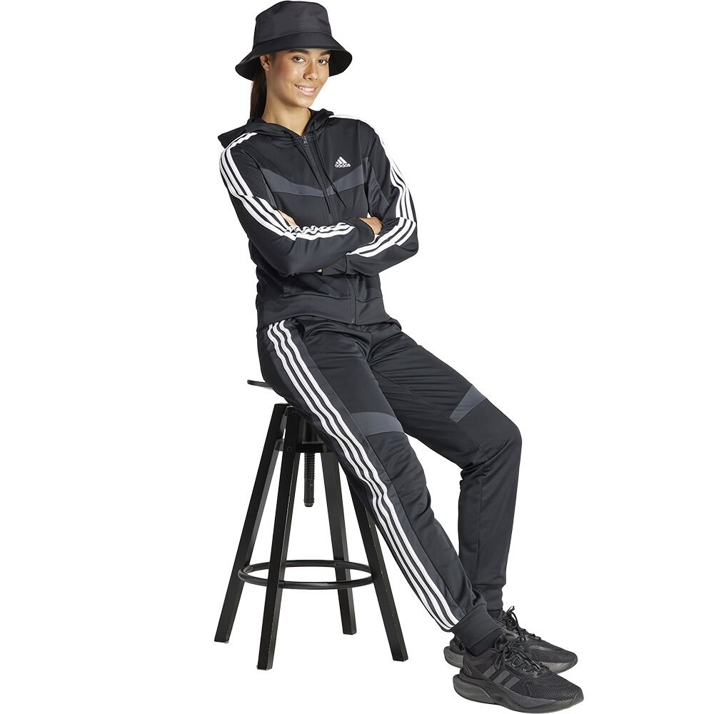 

Спортивный костюм adidas Boldblock, черный