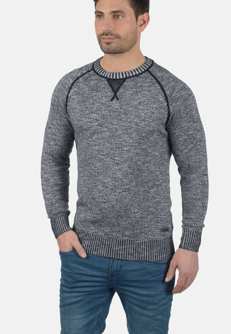 Вязаный свитер THIAN Solid, цвет black