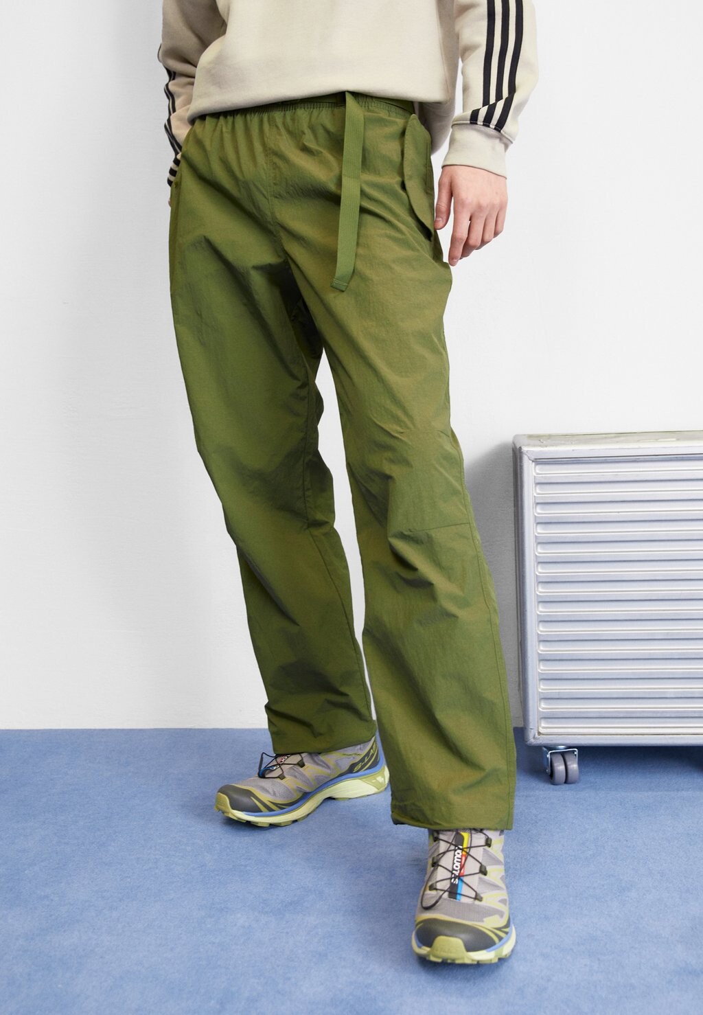 

Брюки ADVENTURE TRAIL adidas Originals, цвет olive strata