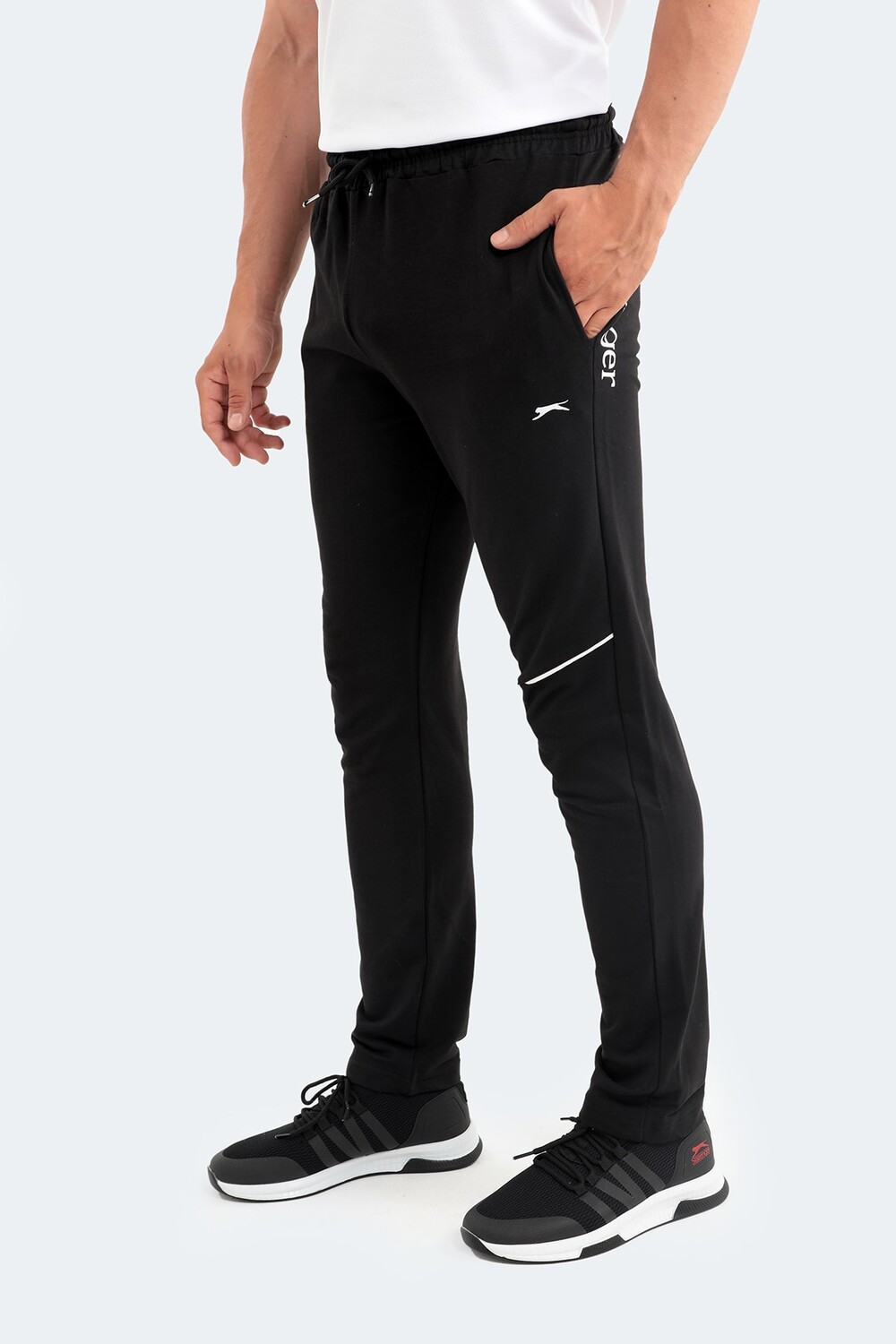 

Мужские спортивные штаны Papa черные Slazenger, черный