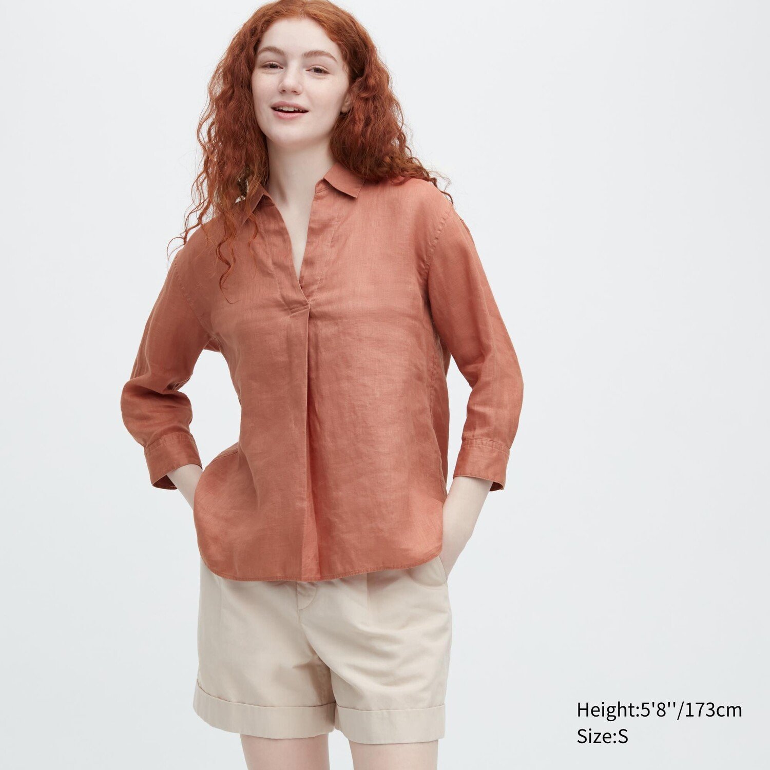 

Рубашка UNIQLO из премиум льна с открытым вырезом, коричневый
