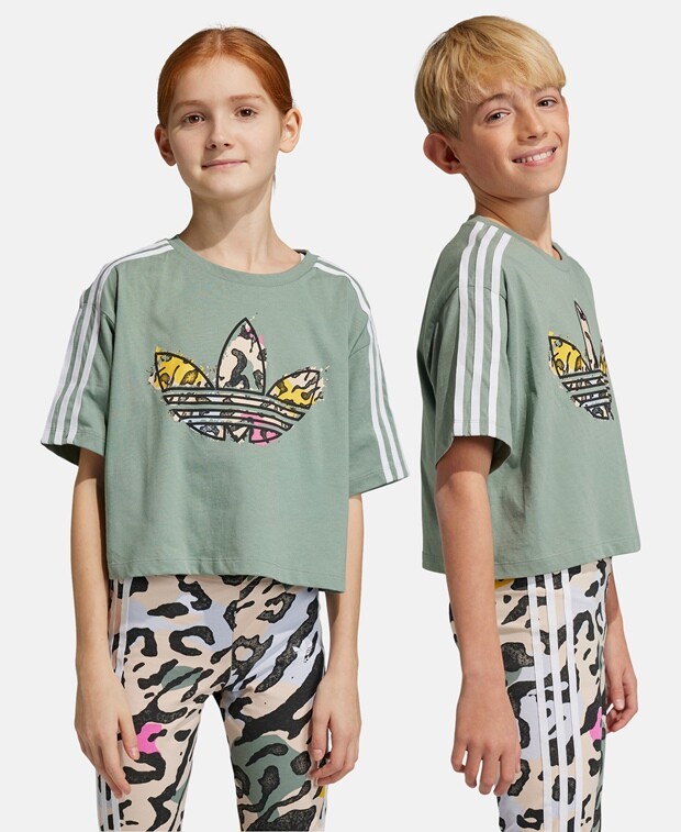 

Футболка adidas Originals, зеленый
