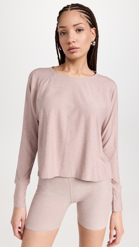 

Футболка Beyond Yoga Featherweight Daydreamer Pullover