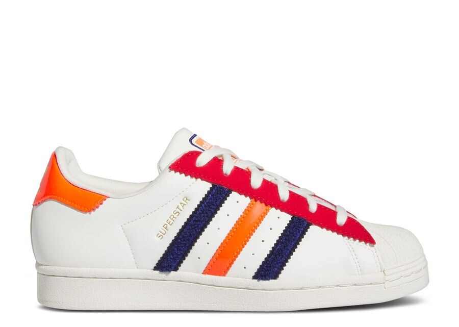 

Кроссовки adidas Wmns Superstar, цвет Scarlet Solar Red Chenille