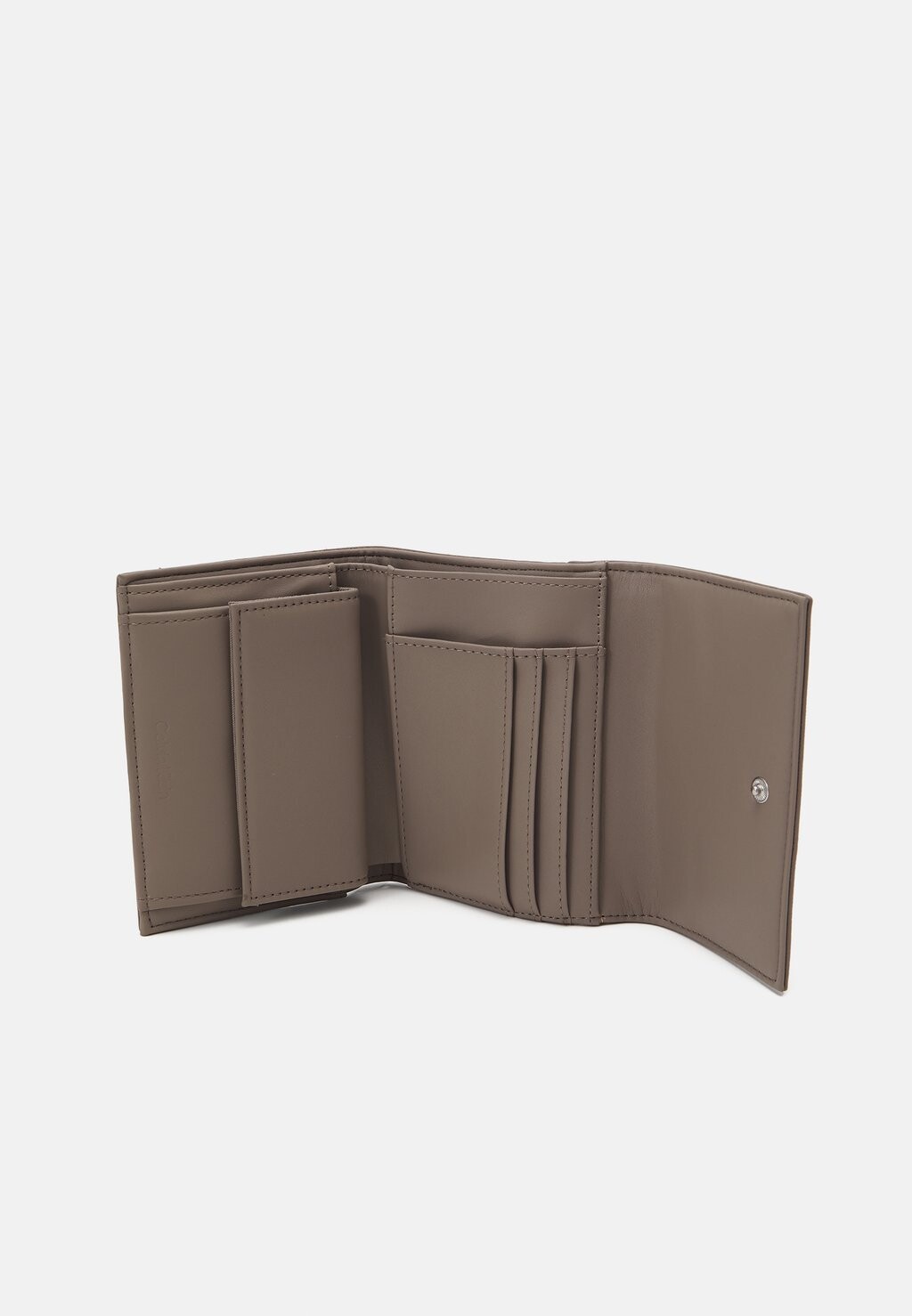 

Кошелек MUST MD TRIFOLD ZIP_MONO Calvin Klein, коричневый