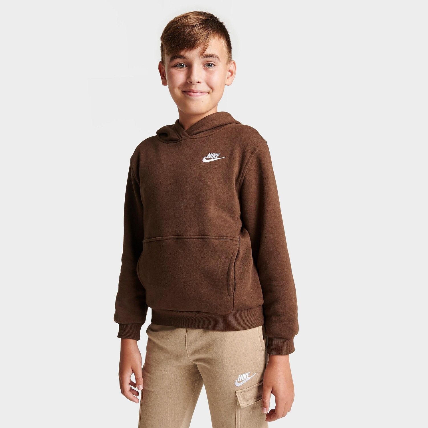 

Детский флисовый пуловер с капюшоном Nike Sportswear Club, белый