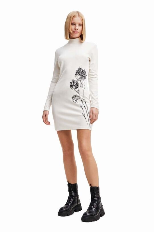 

Дезигуальное платье Desigual, белый